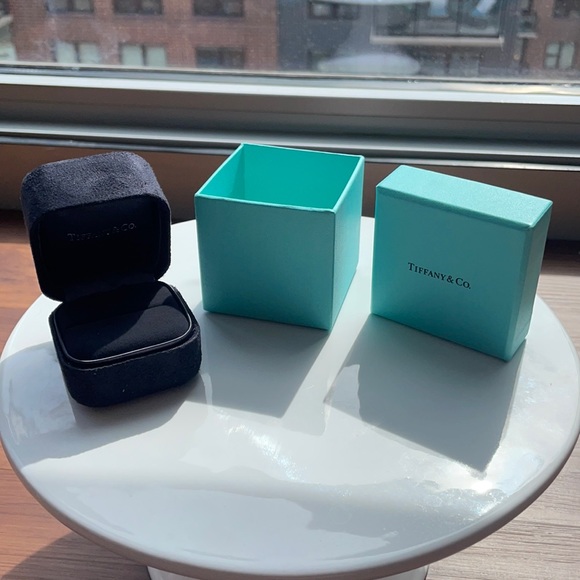 Tiffany ring box, Tiffany small box & small bag - Picture 1 of 5